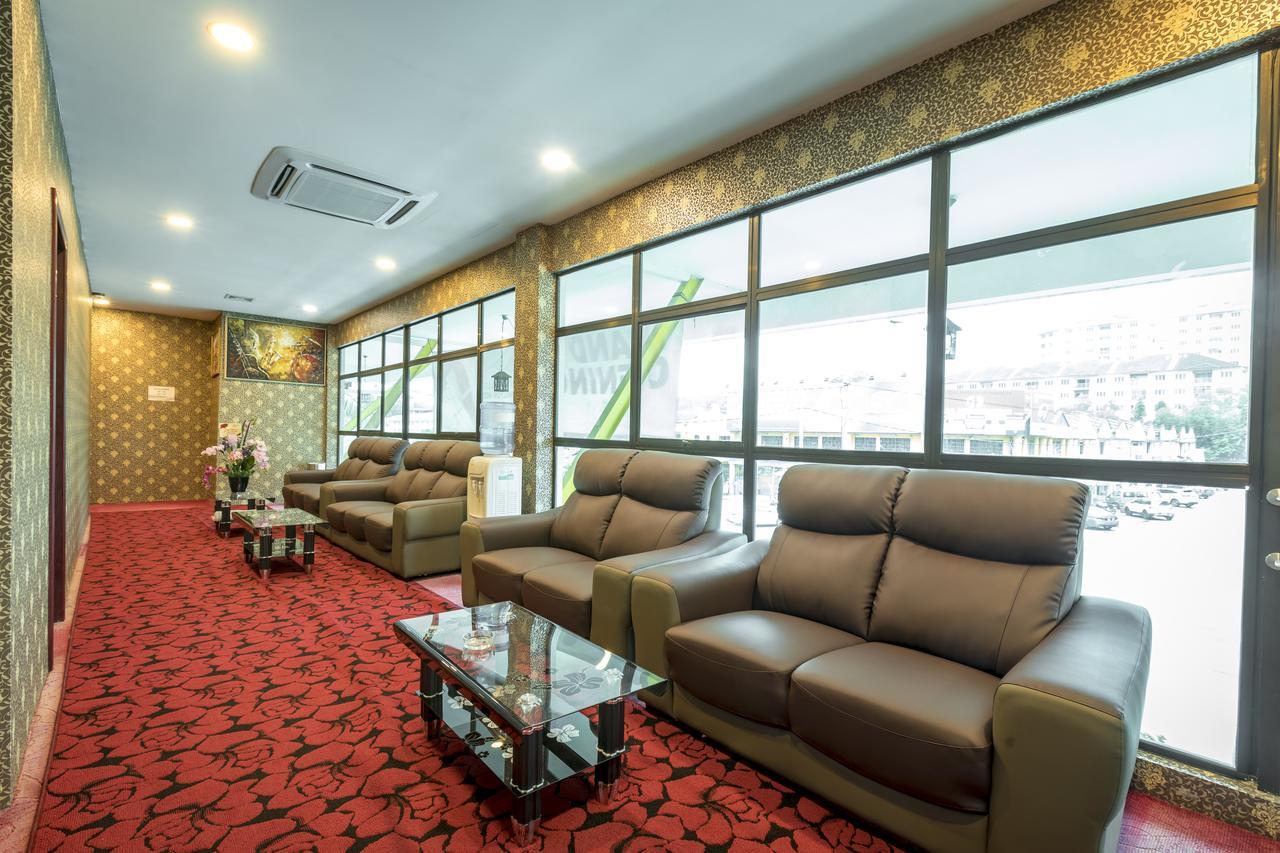 Hamilton Hotel Kajang Exteriör bild